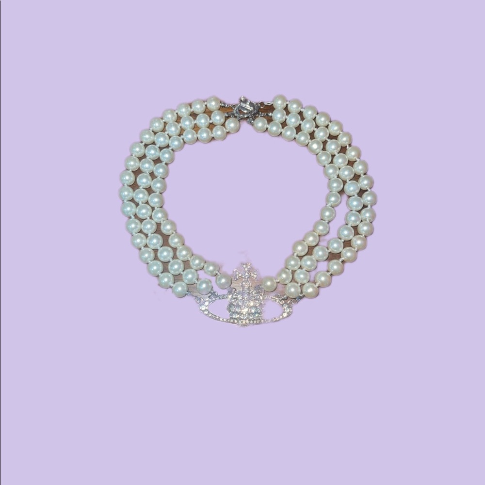 Saturn Orb Pearl Necklace